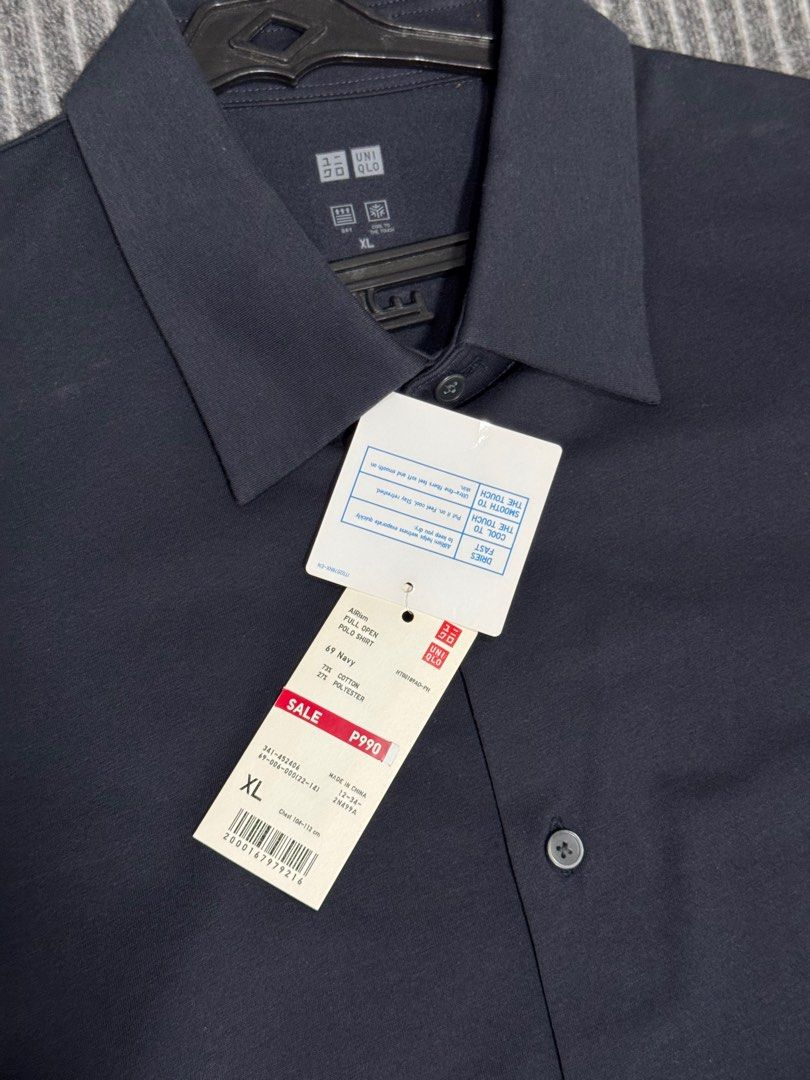 Uniqlo Airism Open Collar Polo (Category: Tshirts & Polo Shirts ) located in Paranaque City. Submitted by rockydlc (Listing ID 1397392861, Image 2). Description: Brand New Uniqlo Arisim Open Colar Polo Size XL but fits L Color Navy Doesn’t fit Merville Paranaque location Makati or Festival Mall by sched Lalamove / LBC.
