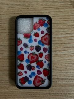 (Category: ) located in . Submitted by ilikepinkdrinks6969 (Listing ID 1397283647, Image 1). Description: .