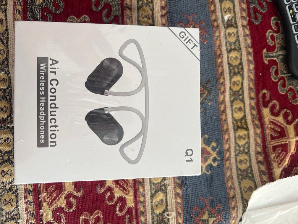 Wireless headphones