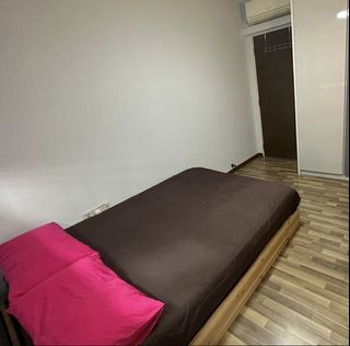 (Category: ) located in . Submitted by saveeta (Listing ID 1397253063, Image 1). Description: .