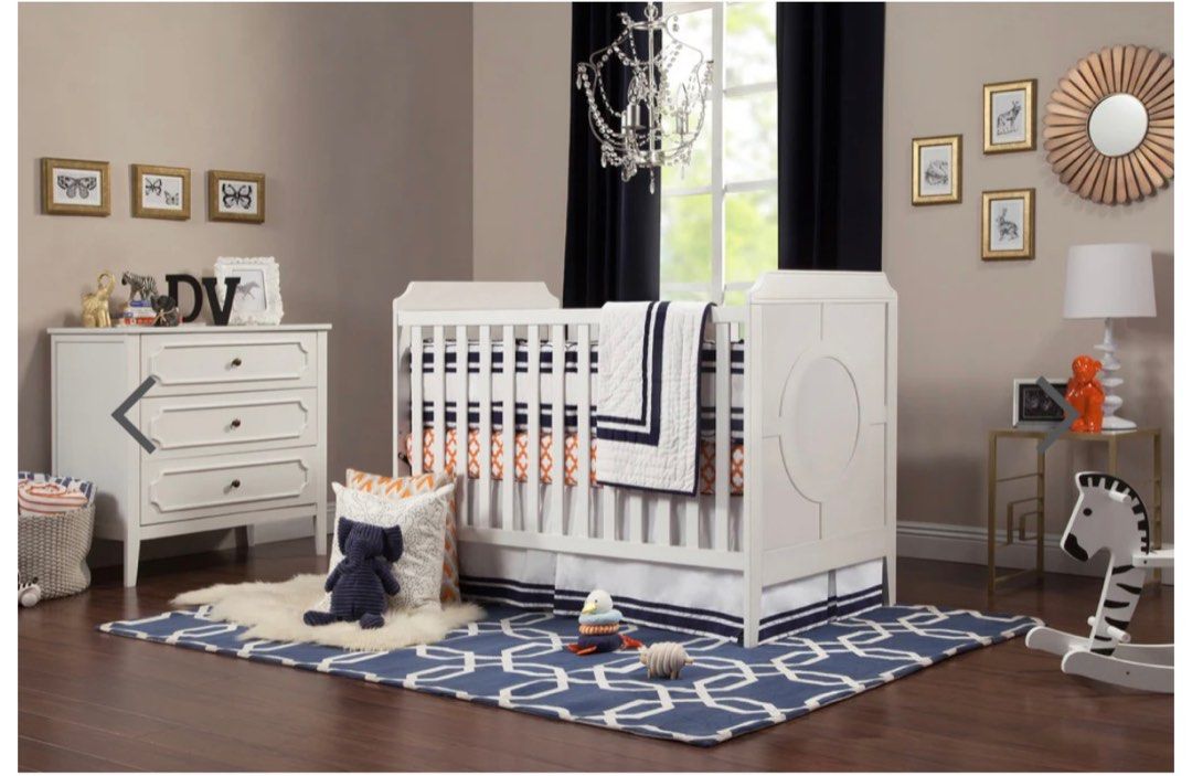 3-in-1 Convertible Crib (Category: Cots & Cribs) located in San Fernando. Submitted by missfitme (Listing ID 1401635640, Image 1). Description: Can be use as a doodler’s bed. Reason for selling: my baby sleeps with me instead of her own bed. Original price is around 25k but letting it go for 5K. Just get it out of our house please. I’ll include freebies:leak mattress protector and 2 bedsheets..