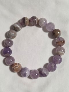 (Category: ) located in . Submitted by gemcrystalvibe (Listing ID 1401672700, Image 1). Description: .