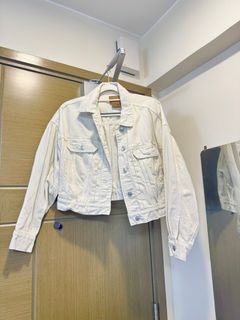 （分類：）位於 。 由 writ.ten__ 提交（商品編號 1401565419，圖片 1）。簡介： 。