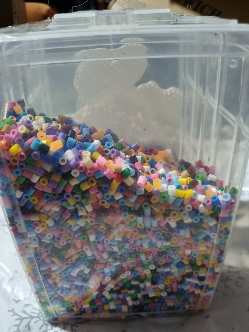 Beads Organizer with Beads and Accessories (Category: Craft Supplies & Tools) located in Paombong. Submitted by sweetdeals0181656 (Listing ID 1401645653, Image 3). Description: Clear plastic organizer with multiple compartments. Includes a variety of colorful beads, along with several accessories. Perfect for crafting and DIY projects. Great for storing and sorting beads and other small craft supplies..