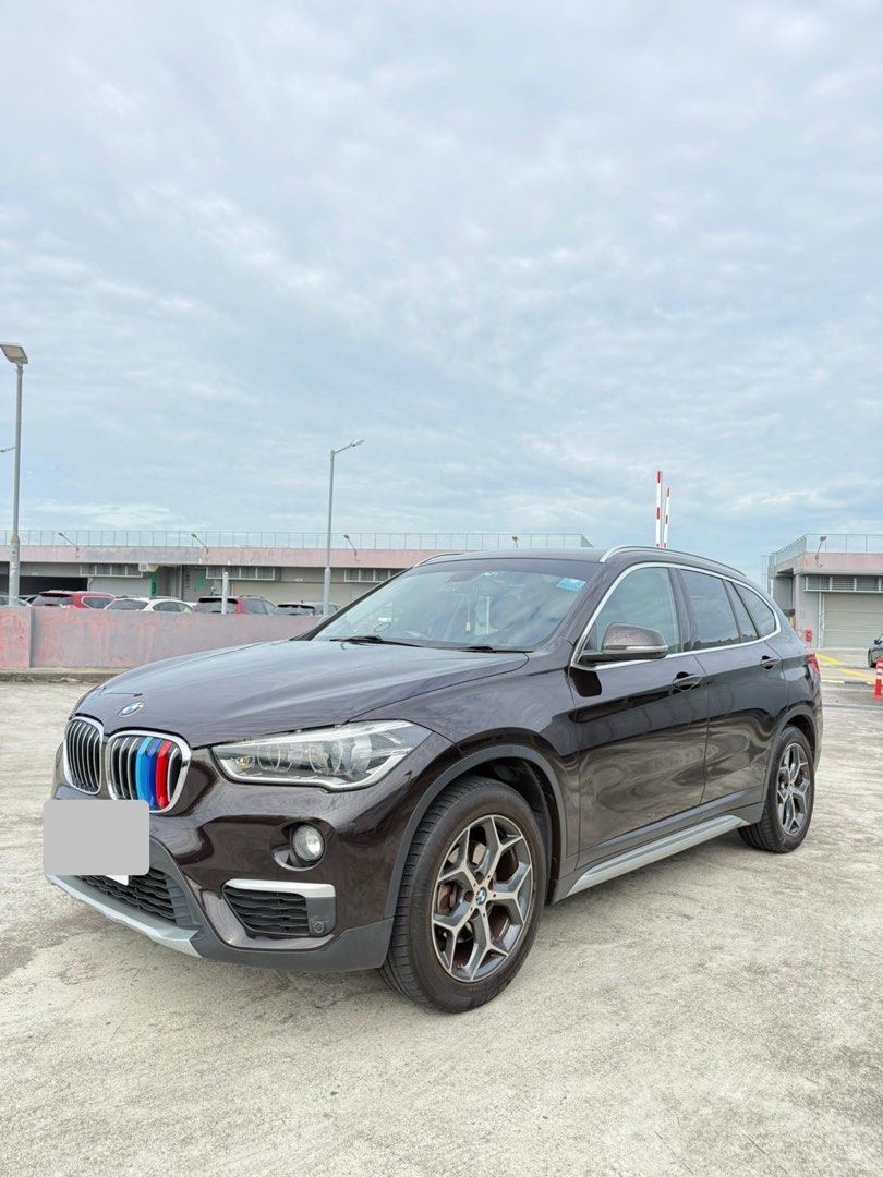 BMW X1 SDRIVE18I AT LED NAV Auto (Category: Used Cars) located in Singapore. Submitted by lalalalala3315 (Listing ID 1401714981, Image 3). Description: Looking for direct buyer. No agent please 3rd owners due to 1st owner retain car plate. Planning to sell this ride for another 3 yrs left coe cars. Below all my services done for well taken care condition but pls be realistic on 8.5 yo car condition. Defect: One side headlight ring led has turned 