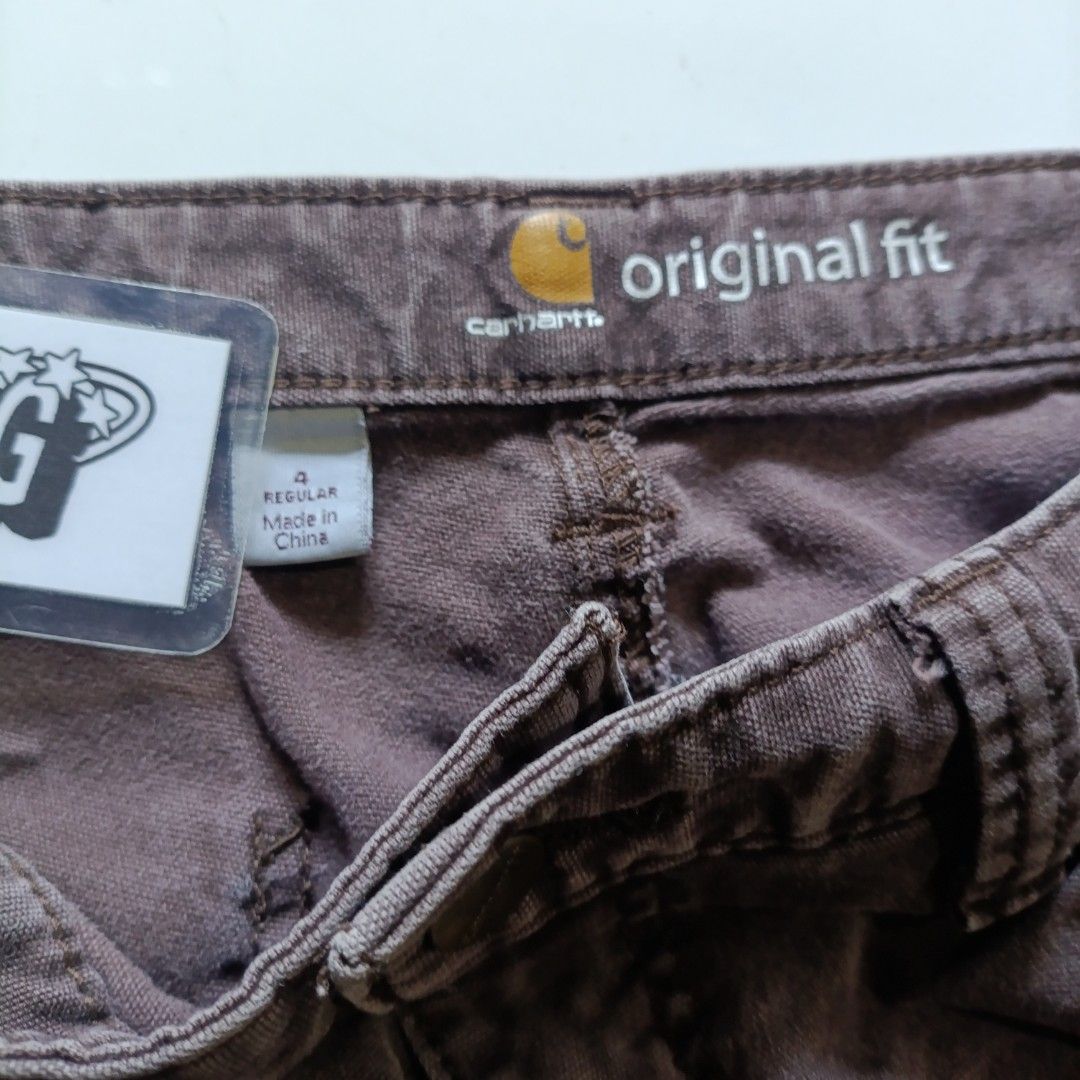 Carhartt Original Fit Double Knee (Category: Jeans) located in Minglanilla. Submitted by thriftdig (Listing ID 1401654583, Image 3). Description: Carhartt Original Fit Double Knee Women Size 4 Regular on Tag W 30 X L 38 Leg Opening 7.5 #carousell #vintageshirt #vintage #pants #vintagepants #carhartt.