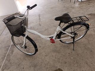 (Category: ) located in . Submitted by cycle.matter (Listing ID 1401628222, Image 1). Description: .