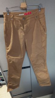 (Category: ) located in . Submitted by scouse (Listing ID 1401543930, Image 1). Description: .