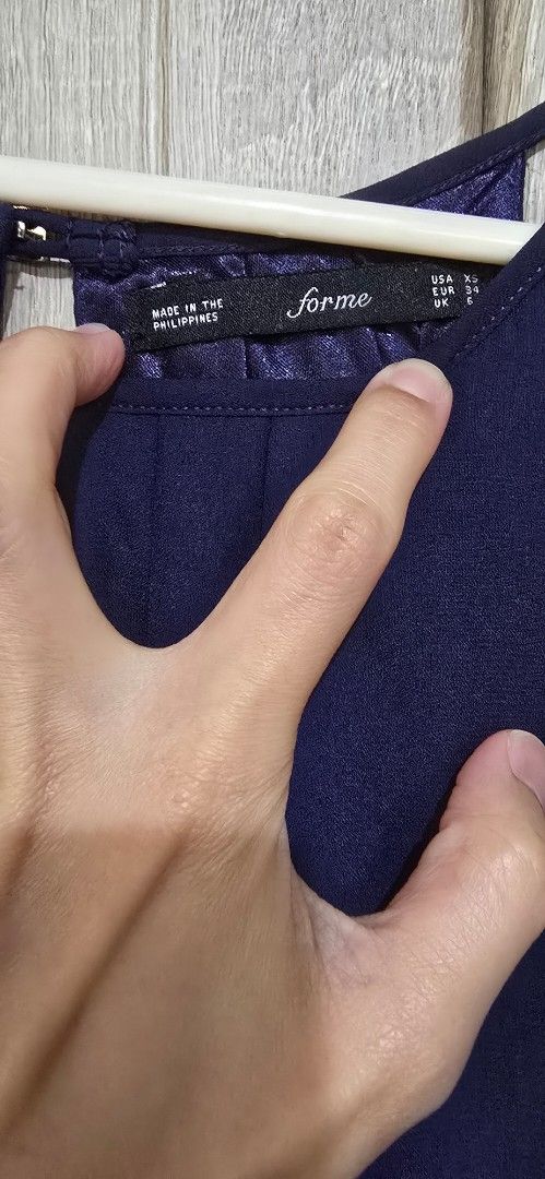ForMe top (Category: Others Tops) located in Paranaque City. Submitted by nynadj (Listing ID 1401610728, Image 3). Description: with inner lining B 32in BDO, BPI, Gcash.