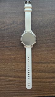 (Category: ) located in . Submitted by missesdecluttering (Listing ID 1401539564, Image 1). Description: .
