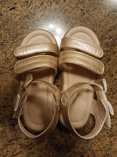 (Category: ) located in . Submitted by francescace (Listing ID 1401639581, Image 1). Description: .