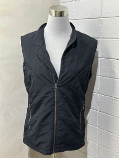 (Category: ) located in . Submitted by wearagainboutique (Listing ID 1401656027, Image 1). Description: .