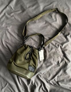 (Kategori: ) berada di . Dikirim oleh SalvadoreOsti (ID iklan 1401543256, Gambar 1). Deskripsi: .