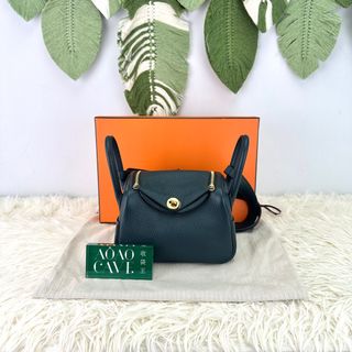 （分類：）位於 。 由 acluxuryhk 提交（商品編號 1401638977，圖片 1）。簡介： 。