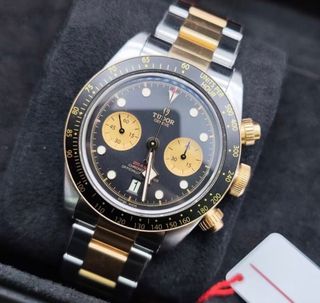 （分類：）位於 。 由 16_watch_b_q 提交（商品編號 1401670786，圖片 1）。簡介： 。