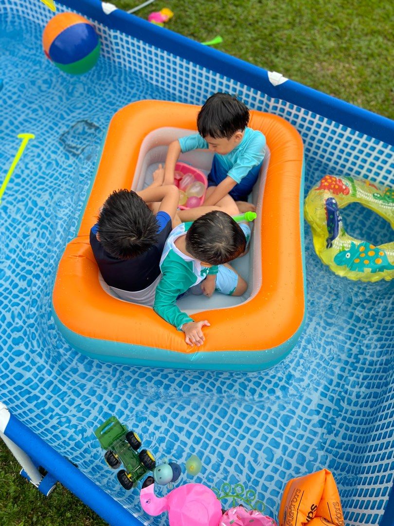 Intex Rectangular Frame Set Mini Pool (2.60 m x 1.60 m x 65 cm) (Category: Infant Playtime) located in Carmona. Submitted by sclosetcleanup (Listing ID 1401541298, Image 2). Description: Bought from Toysrus. Used 3 times. No flaws! Complete parts. Just a little dirty at the bottom and the pipes. .