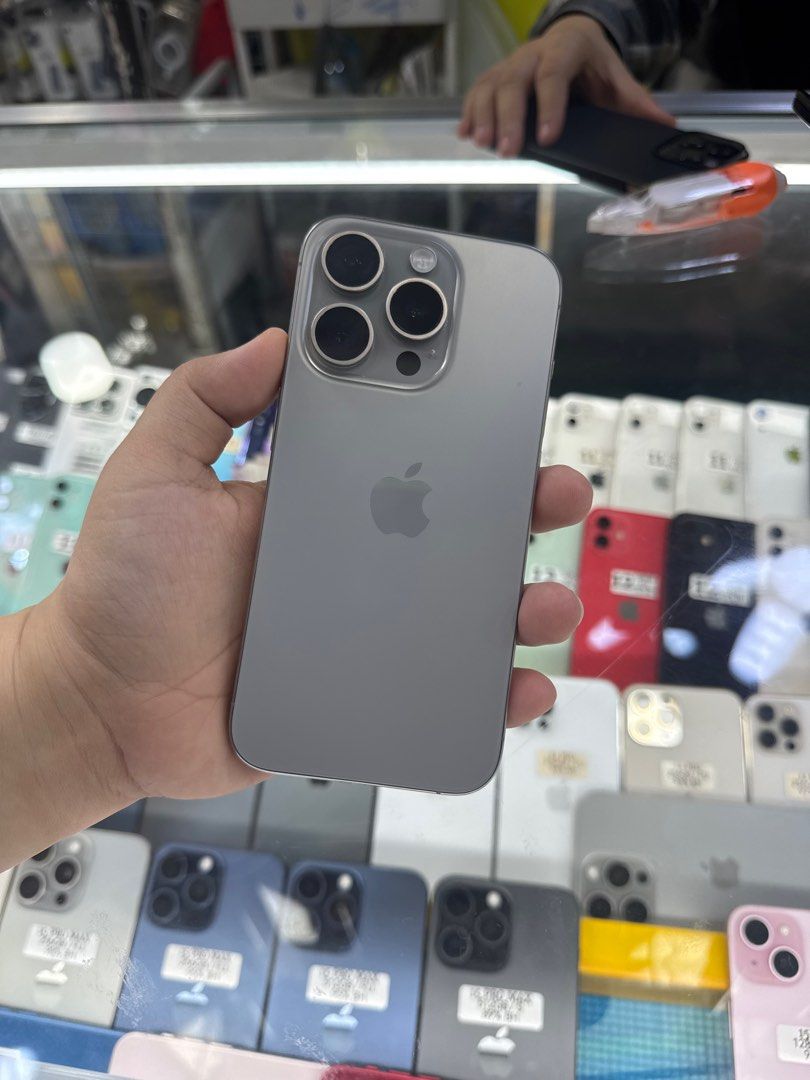 Iphone 15 Pro 512gb 91% batt FU HK no issue (Category: iPhone 15 Series) located in San Juan City. Submitted by javedsgadgetshop (Listing ID 1401605487, Image 1). Description: INSTALLMENT OPTIONS : SPAY LATER / GGIVES / CREDIT CARD! WE BUY AND SELL SO PWEDE MAGBINTA OR SWAP ! Quick Specs : 💵 Iphone 15 Pro •512gb •HK Variant •91% batt health •Factory Unlock •95% Smoothness •No hidden issue | No Repaired •100% Authentic | Not Refurbished •w/ OEM C