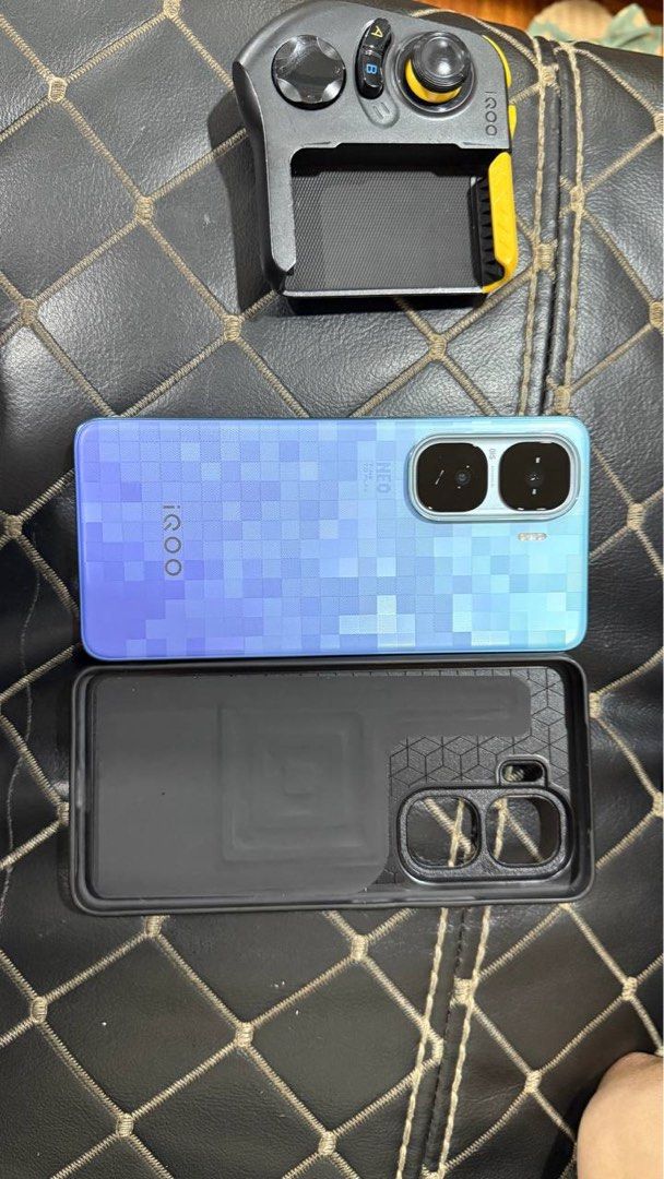 IQOO NEO 10 Pro+ (Category: Android Others) located in Quezon City. Submitted by luna4399 (Listing ID 1401610155, Image 3). Description: For Sale: iQOO Neo 10 Pro + (almost brand new) Gaming phone, used for only 3 months. Comes with a free game controller 🎮 — perfect for ranked gaming, super smooth performance! 👍 Processor: Snapdragon 8 Elite Color: Super Pixel RAM: 16 GB Display: 2K resolution, 144 Hz refresh rate Storage: 512 GB Original Char