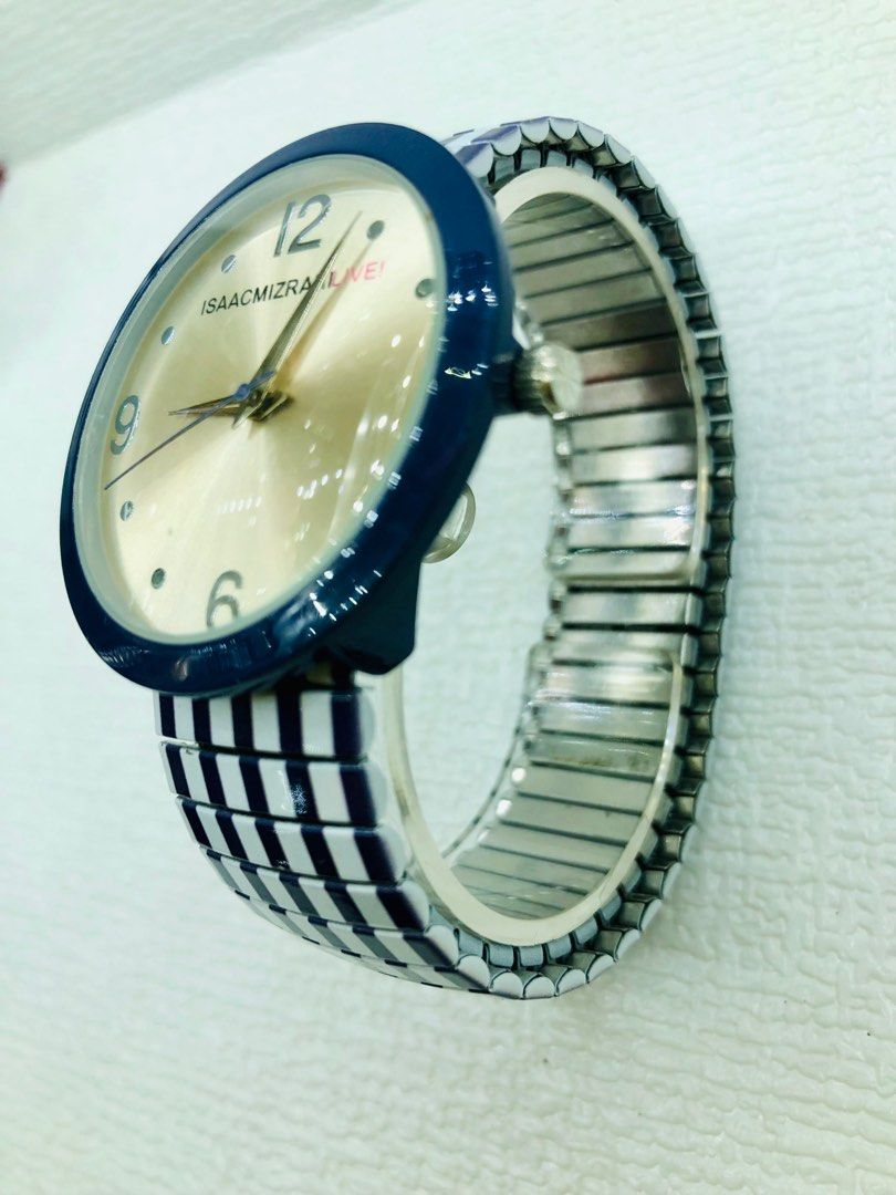 Isaac Mizrahi Live! Watch (Category: Women's Watches) located in Cavite. Submitted by onstuffs_19 (Listing ID 1401642317, Image 3). Description: .