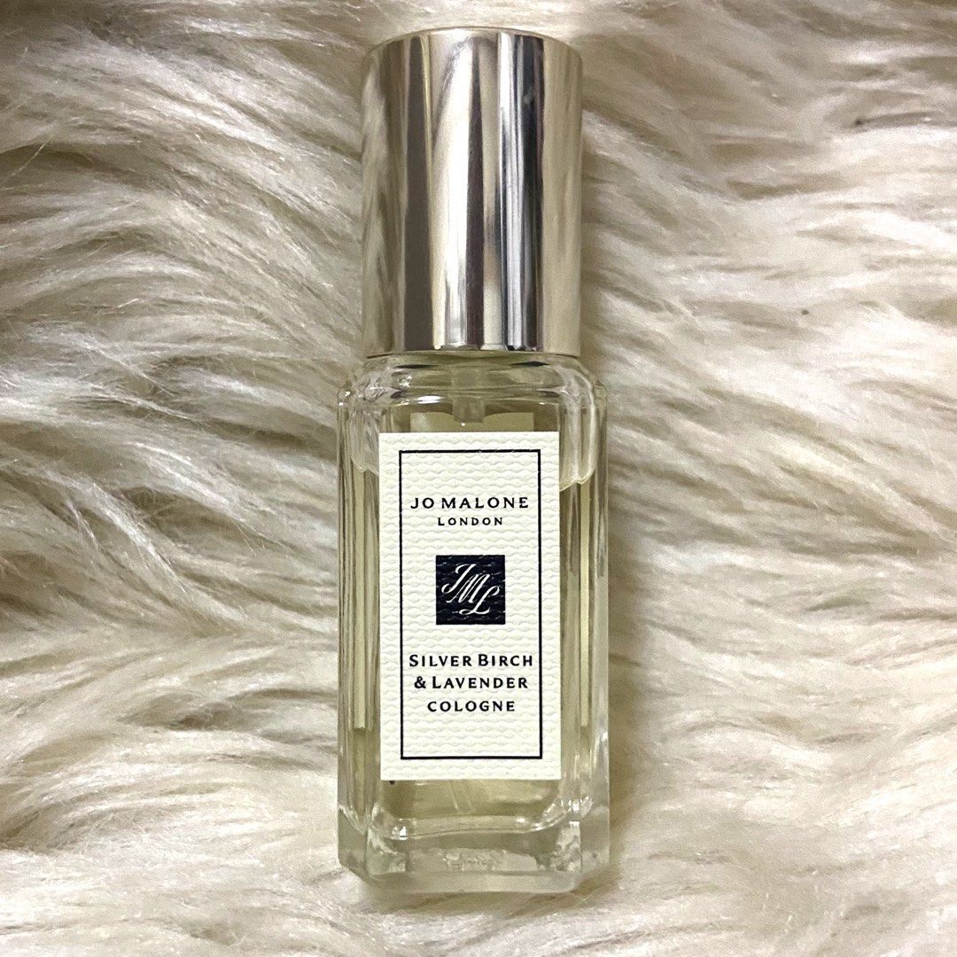 Jo Malone Silver Birch & Lavender Cologne 9ml (Category: Fragrance & Deodorants) located in Paranaque City. Submitted by accentsph (Listing ID 1401665121, Image 1). Description: Rays of dawn light across a forest clearing, framed by a canopy of silver birch trees. The woody coolness of this striking tree cuts through aromatic English lavender. A refreshing squeeze of grapefruit and a compelling note of roasted oak complete this fresh, stimulating