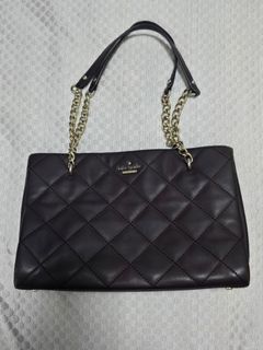 (Category: ) located in . Submitted by Pre_loved_ (Listing ID 1401635777, Image 1). Description: .