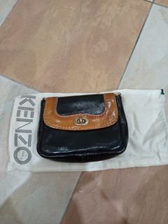 (Category: ) located in . Submitted by everlynclothes00 (Listing ID 1401542652, Image 1). Description: .