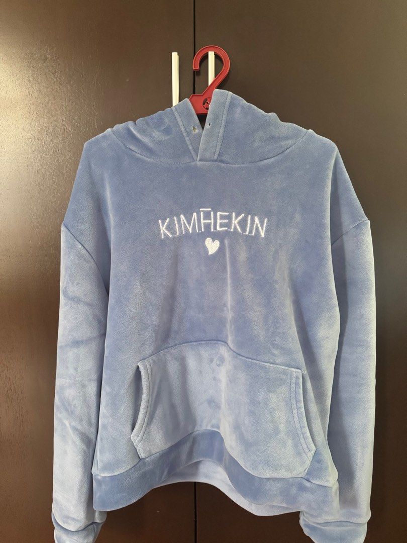 Kimhekin Blue Hoodie (Category: Hoodies) located in Marikina City. Submitted by deecluters (Listing ID 1401714249, Image 2). Description: Note: - Good for those size xs - Hooded - Soft, plush material - Pastel Blue MOP: GCash MOD: Lalamove (Open to other couriers as long as arranged by buyer) Can also do meetups around LRT-2 Stations and Intramuros .