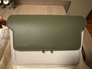 （分類：）位於 。 由 vava0825 提交（商品編號 1401630177，圖片 1）。簡介： 。