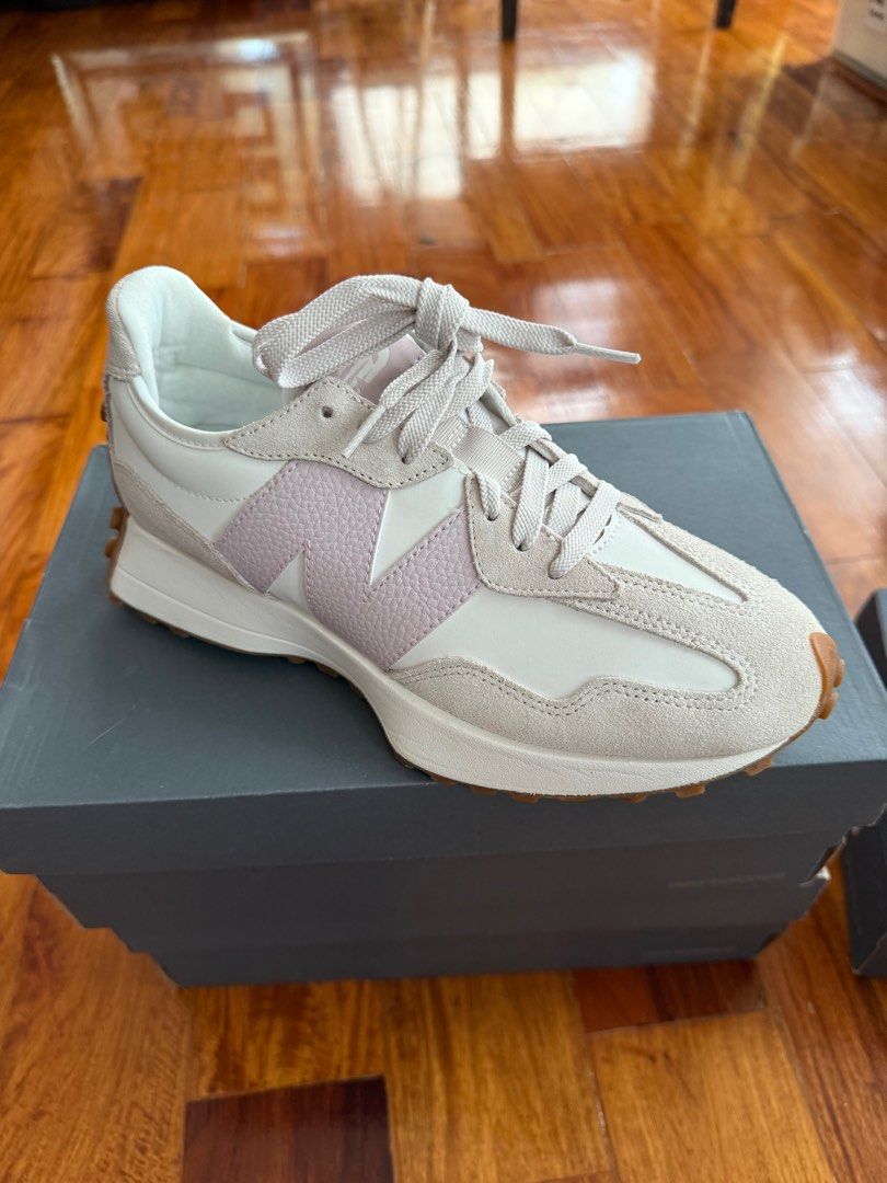New Balance 327 Sneakers - Various Colors (Category: Sneakers) located in Manila. Submitted by esunic63 (Listing ID 1401579021, Image 3). Description: 8.5 and 9 also available .