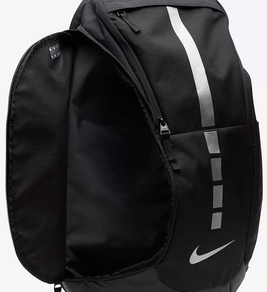 NIKE ELITE HOOPS BAG 38L (Category: Backpacks) located in Manila. Submitted by keepgrind2023 (Listing ID 1401531364, Image 3). Description: NIKE ELITE HOOPS BAG 38L .