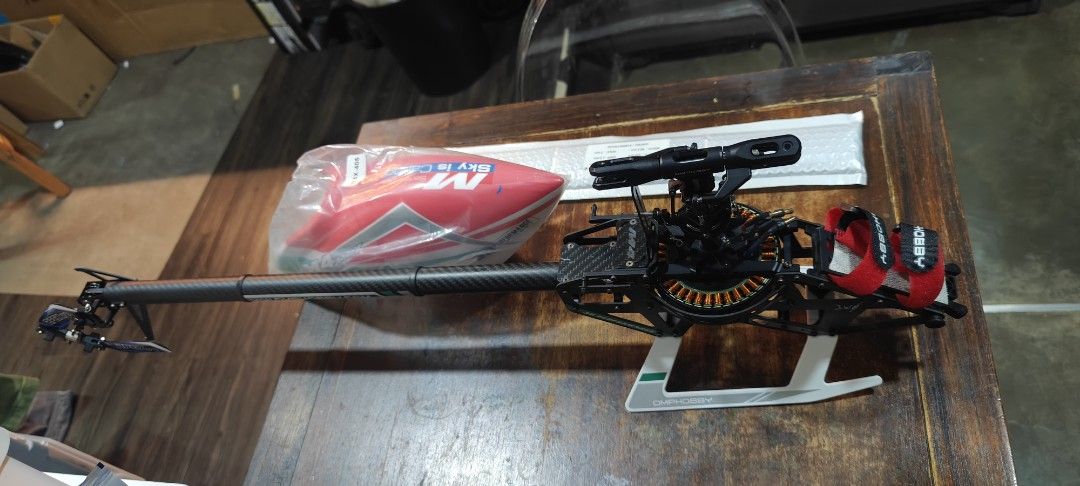 Omp max 4 (Category: Remote Control Toys) located in Singapore. Submitted by francis.tan.71 (Listing ID 1401577784, Image 2). Description: setup n test few time only - OMP Max 4 Remote Control Helicopter - Sleek and stylish design - Meetup preferred around Sin Ming area.