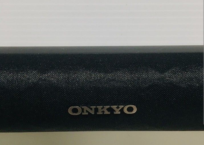 Onkyo D-SB055 Soundbar (Category: Soundbars, Speakers & Amplifiers) located in Quezon City. Submitted by jhayjaz08 (Listing ID 1401536986, Image 2). Description: ONKYO Passive Sound Bar Speaker Quality Sound Bar 40 W 6 Ohms Good Condition 2500 only .