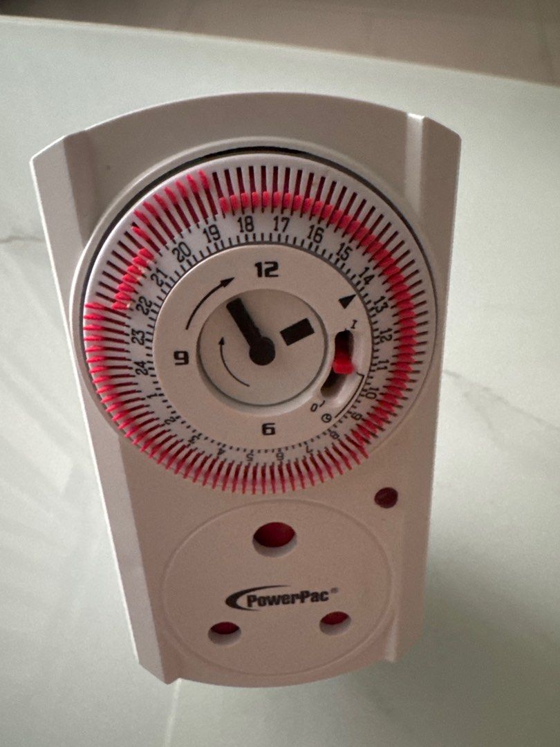 PowerPac Timer (Category: Electrical, Adaptors & Sockets) located in Singapore. Submitted by nic2012 (Listing ID 1401620590, Image 1). Description: .