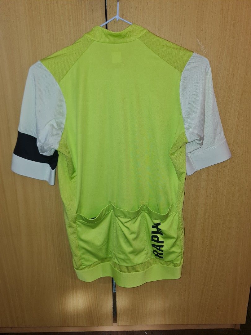 Rapha Pro Team (Category: Activewear) located in Quezon City. Submitted by raymorph (Listing ID 1401608241, Image 2). Description: Size Small. Super light stain at the back. Not visible, especially when worn. RFS. Too many jerseys. Color may be subject to change under different lighting conditions..