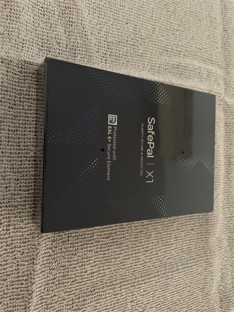 SafePal X1 Hardware Wallet - Brand New, Computers & Tech, Parts &  Accessories, Other Accessories on Carousell