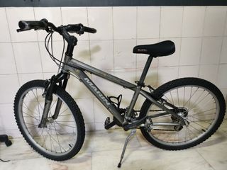 (Category: ) located in . Submitted by happybiking (Listing ID 1399322670, Image 1). Description: .