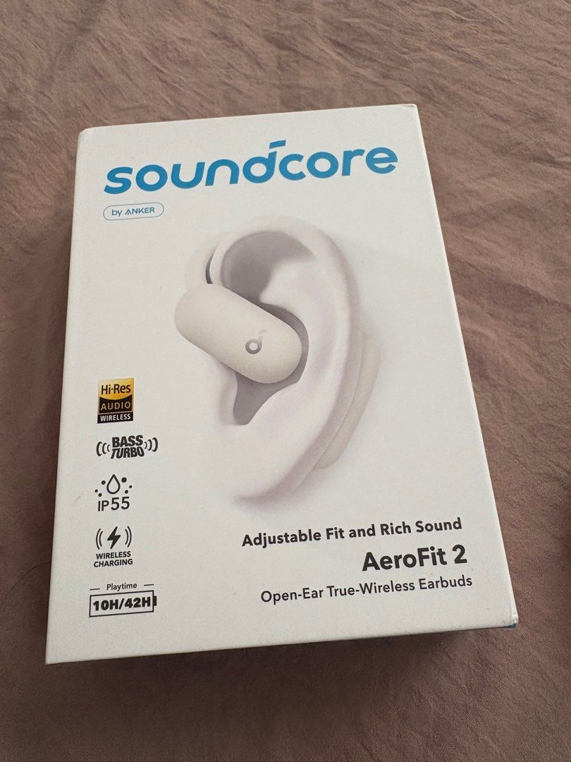 Soundcore AeroFit 2 Open-Ear Earbuds (Category: Earphones) located in Manila. Submitted by margottpen (Listing ID 1401714784, Image 3). Description: RFS: Need money for shoes hehe Di masyado nagamit, nalagyan kaagad ng casing pwede tanggalin nalang at palitan .