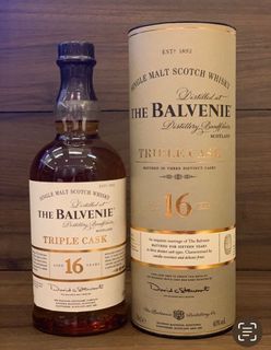 Balvenie Triple Cask 16 Year Old, Bourbon, Refill & Oloroso Sherry Cask, 40% whisky bottle