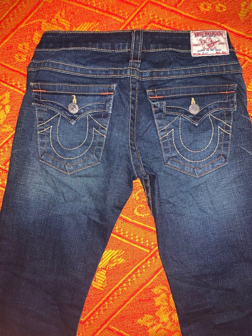 True Religion Billy Jeans (Category: Jeans) located in Cagayan de Oro. Submitted by tannexblue (Listing ID 1401666085, Image 2). Description: Dimes: width- 27 on tag can fit ti 30 Length- 35 Condition: Used - good as new Color Rate: 10/10.