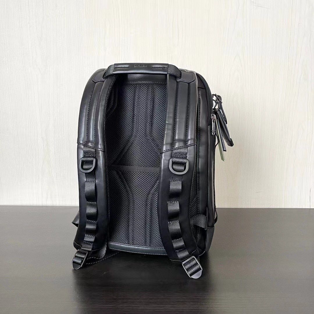 Tumi Alpha Bravo Dynamic Leather Backpack (Category: Backpacks) located in Manila. Submitted by bagmaniaph (Listing ID 1401685616, Image 3). Description: This is the Alpha Bravo Dynamic backpack. The Alpha Bravo collection embodies a utilitarian style through a minimalist lens. This black leather backpack is perfect for daily use. Featuring padded shoulder straps, the Dynamic backpack features internal room for your laptop..