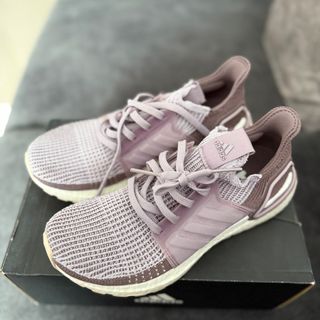 (Category: ) located in . Submitted by fityourwardrobe (Listing ID 1403246245, Image 1). Description: .