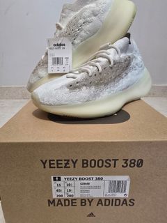 (Category: ) located in . Submitted by walletsbagsshoes (Listing ID 1403247331, Image 1). Description: .