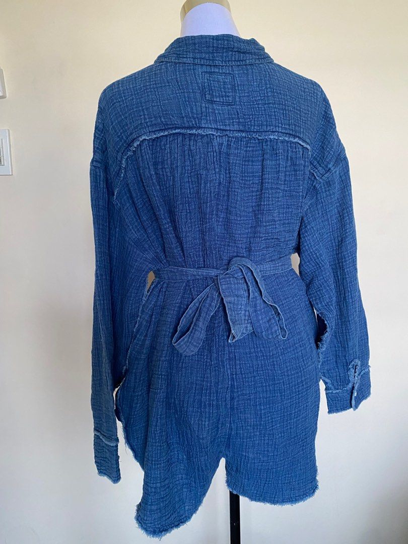 Aerie Blue Romper with Belt (Category: Rompers) located in Cavite. Submitted by piawurtzface (Listing ID 1403328798, Image 3). Description: Aerie romper features a collared neckline, long sleeves, and a button-down front. It includes a matching belt to cinch the waist. It has a small pocket on the chest..