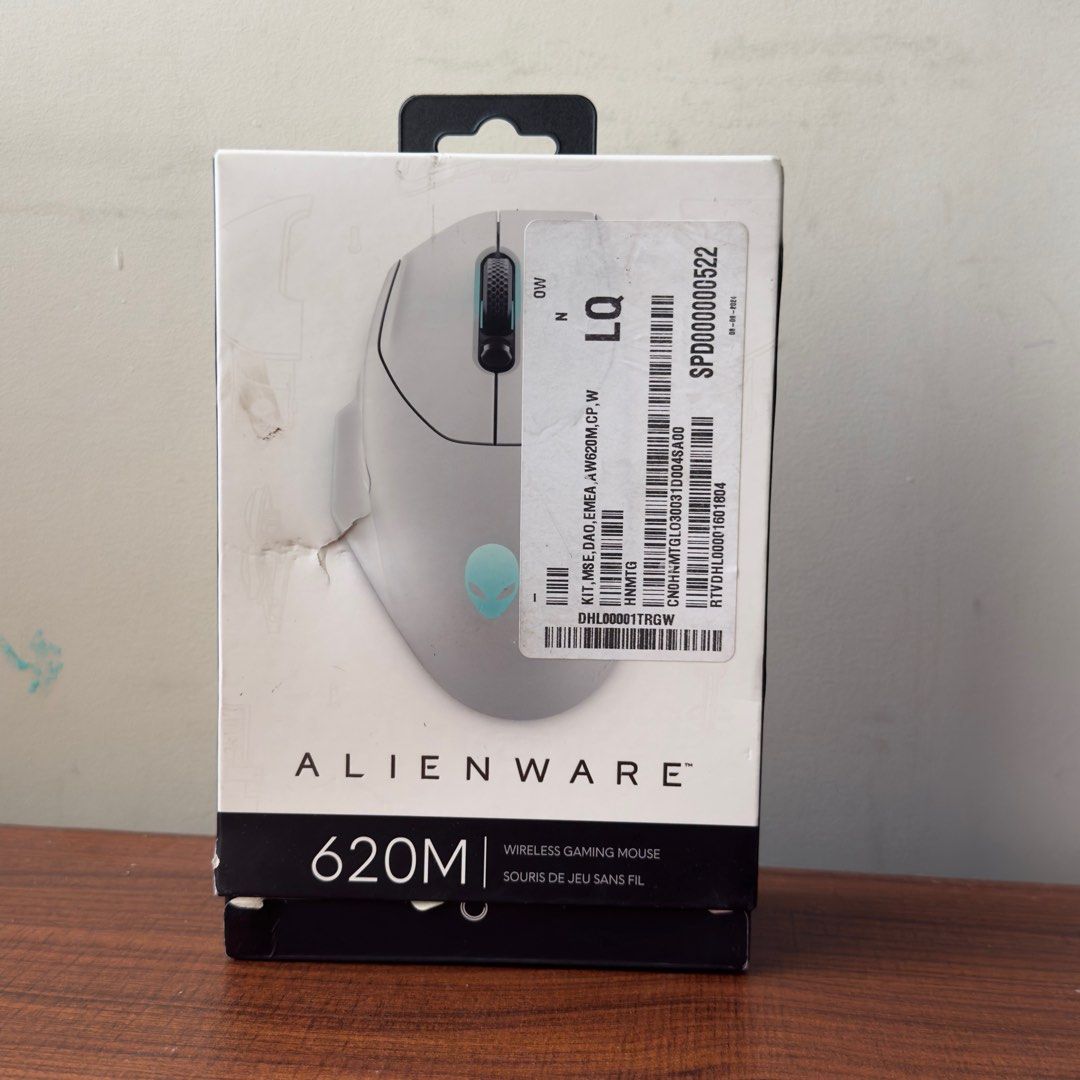 Alienware 620M Wireless Gaming Mouse white (Category: Mouse & Mousepads) located in Pasig City. Submitted by Goodfindsbycpvs (Listing ID 1403253052, Image 1). Description: Tested and works beautifully. No functional and structural issues. Includes all original accessories. Damaged box. Personal warranty of 1 month (excludes physical damage to product). Shipping nation-wide via LBC. COD available. Meet-ups in SM Pasig Center. Price is final. .