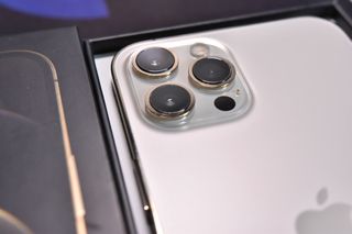 （分類：）位於 。 由 steve101101110 提交（商品編號 1403305883，圖片 1）。簡介： 。