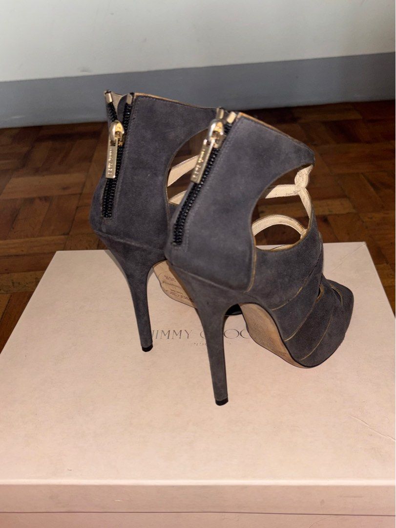 [NEGOTIABLE] Authentic Jimmy Choo Strappy Heels (Category: Heels) located in Manila. Submitted by pauly2112 (Listing ID 1403295697, Image 2). Description: Authentic Jimmy Choo heels courtesy of my mom. Price negotiable from 3.5k-5k. Comes with box and dust bag. Flaws: Signs of usage on the sole, but other than that, shoe is perfectly fine Rfs: decluttering MOP: Gcash MOD: Lalamove (NCR AREA).