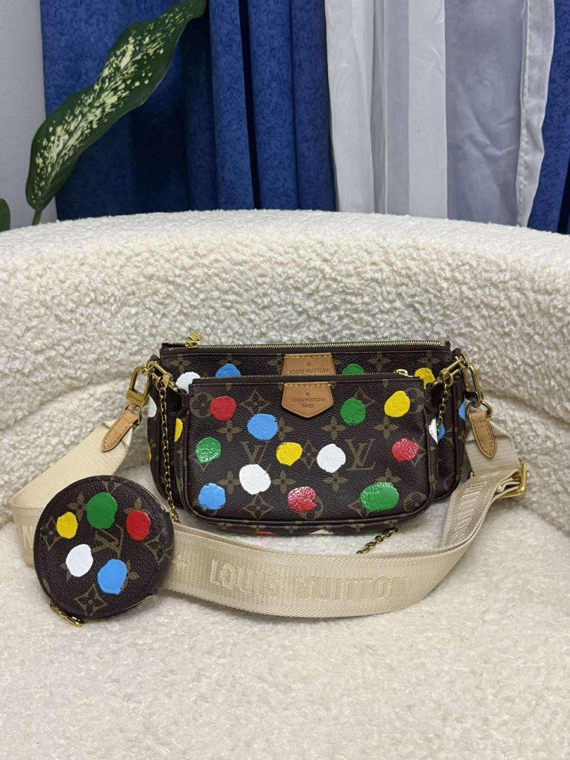 Authentic Lv multi pochette limited edtion microchipped (Category: Luxury Bags & Wallets) located in Quezon City. Submitted by jhaediah (Listing ID 1359631107, Image 1). Description: Multi pochette yayoy limited ed microchipped Rank a condition With dustbag code :16.