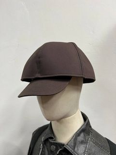 (Category: ) located in . Submitted by upstairsgarments (Listing ID 1403363270, Image 1). Description: .