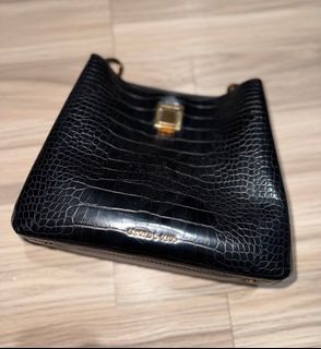 (Category: ) located in . Submitted by shop.ma (Listing ID 1403377467, Image 1). Description: .