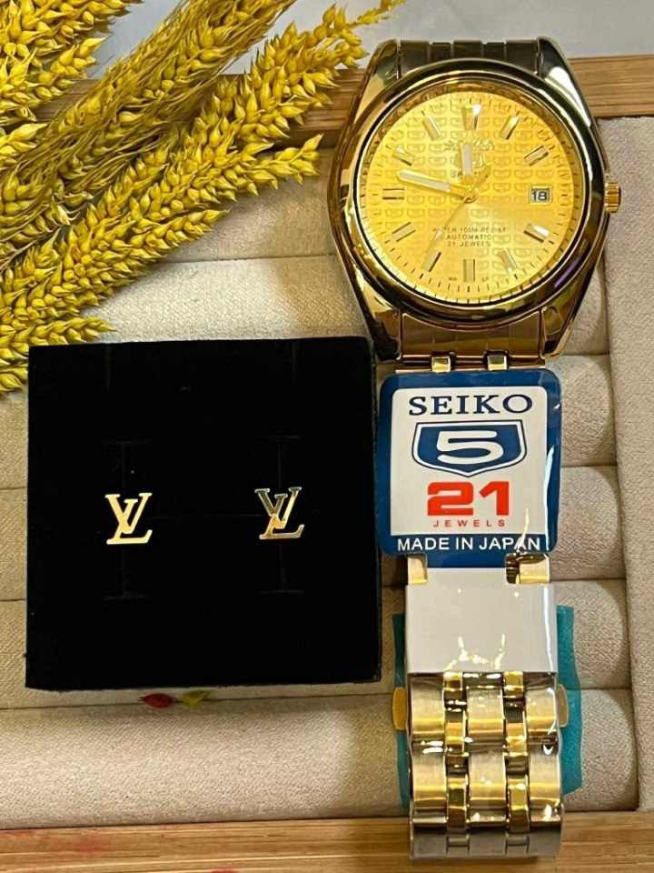 Combo Set Prem Watch|18K Saudi Gold Stud Earrings (Category: Earrings) located in Caloocan City. Submitted by cheskhaionlinestore2.0 (Listing ID 1403262430, Image 2). Description: COMBO SET- STUD EARRING GOLD LOCK |PREMIUM WATCH CASH- ₱2250 COD with dp- ₱2300 add 100 sa price pag ball stud earrings 🍒18K Saudi Gold 🍒 💯Nasasangla/ Pawnable 💯 🍒 Wise and Good Investment 😉 🍒 Legit and trusted seller✨ 🍒 Money back guarantee if proven fake💯 How